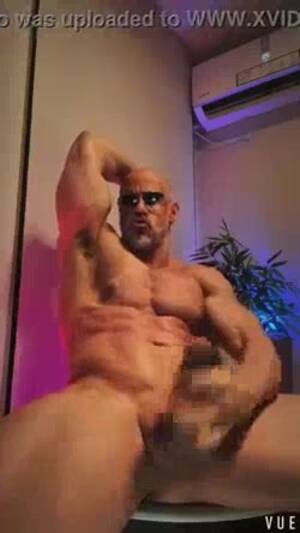 big muscle - Big muscle daddy - ThisVid.com