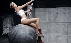 Miley Cyrus Wet Pussy - Wrecking Ball â€“ Miley Cyrus â€“ Traduzco Canciones