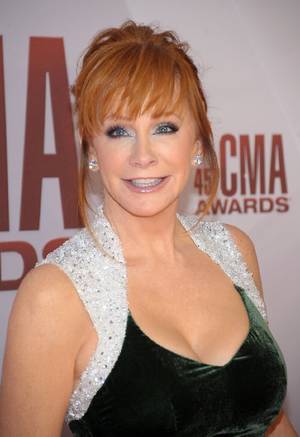 Melissa Peterman Porn Rule 34 - Reba McEntire