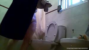 bathroom spy - bathroom spy - XVIDEOS.COM