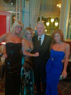 Bill Clinton Porn Stars - Funny Bill Clinton Pictures: Bill Clinton with Porn Stars