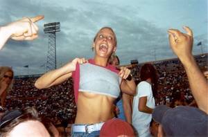 naked concert babes - Topless girls on the concerts and festivals - 01