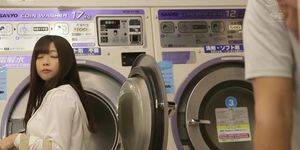 Japanese Laundry - Washing My Clothes At The Coin Laundromat - Tnaflix.com