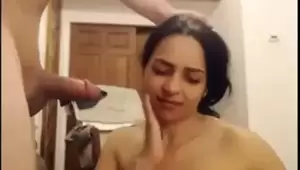 hot indian blowjob - Free Desi Blowjob Porn Videos | xHamster