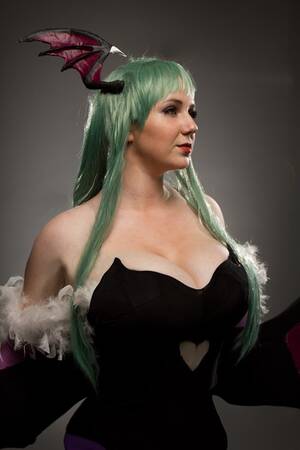 Nerd Girl Cosplay Porn - Stunning Morrigan Aensland Cosplay from Darkstalkers