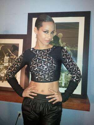 Alicia Keys Porn - FASHION WEARABOUTS: ALICIA KEYS IN HERVE LEGER | Miss MonÃ©t