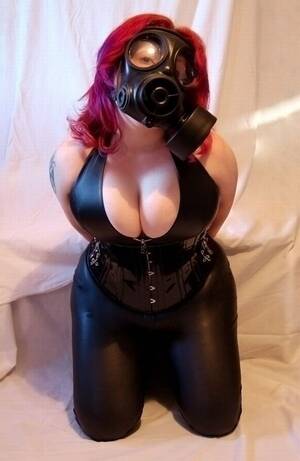 Gas Mask Girl Sexy - Top 10 Quarantine Babes - Gas Mask Porn | Candy.porn