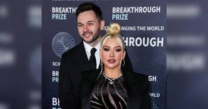 latina naked christina aguilera - Christina Aguilera Wants FiancÃ© to Sign 'Airtight' Prenup: Report