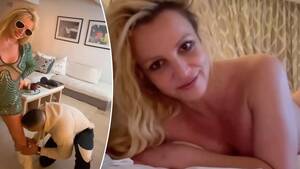 Britney Spears Xxx Adult - Britney Spears gets licked by mystery man, goes topless in new videos  shared days after announcing divorce