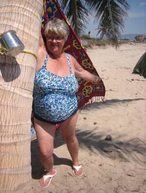 chubby bikini granny - Chubby Bikini Porn Pics & Granny Sex Photos - GrannyTitty.com