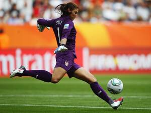 Hope Solo Anus Porn - Dorothy Surrenders: Dancing Solo