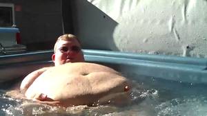 fat hot tub - Fat Guy In Hot Tub 118