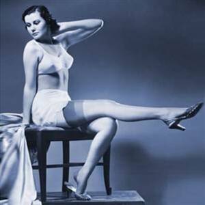 naked pinup photography - Deactivated Facebook friends can spy on you: report