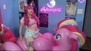 Mlp Diaper Porn - Diapered Pinkie Pie Plays With Inflatable Step-Mommy Pinkie Pie Porn Video