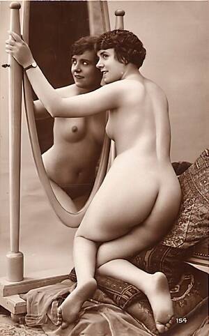 natural nudes of vintage 1800 - Vintage Erotica â€“ Retro Erotic Photo Image Galleries of Classic Women Nude