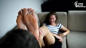 brunette lesbian foot porn - Brunette Lesbian Feet HD Porn Search - Xvidzz.com