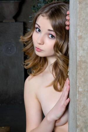 doll face - Doll Face Porn Pics & Naked Photos - PornPics.com