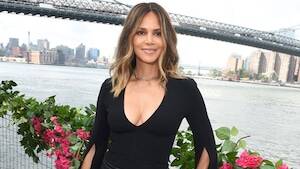 Halle Berry Porn Double - Halle Berry News, Pictures, and Videos - E! Online