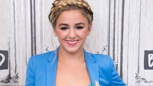 Chole Dance Moms Porn - Chloe Lukasiak Update: Details on the Dance Moms Star's Impressive Life