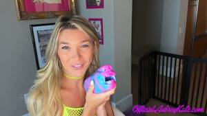 Aubrey Kate Sex Toys - Trans Star Aubrey Kate Bad Dragon Unboxing Video