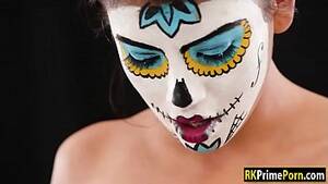 Day Of The Dead Face Paint Porn - Smokin hot latina Michelle pussy banged - XVIDEOS.COM