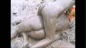 homemade mud sex - Mud Girls - XNXX.COM