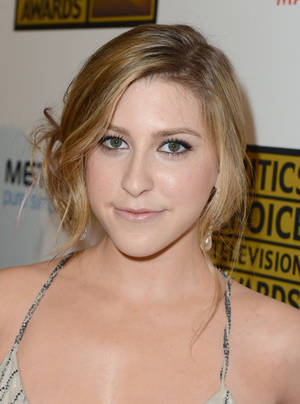 Eden Sher Nude Porn - Eden Sher Photos Photos - Actress Eden Sher arrives at Broadcast Television  Journalists Association Second Annual