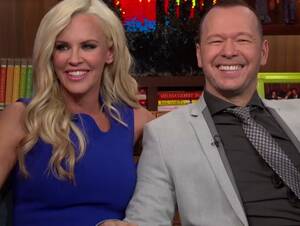 Jenny Mccarthy Halle Berry Fucking - Jenny McCarthy & Donnie Wahlberg Play \