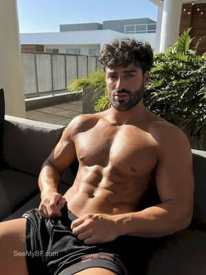 Hottest Cock In Gay Porn - The SEXIEST Men on INSTAGRAM â€“ SeeMyBF