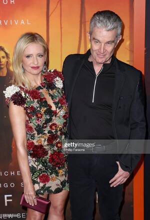 anal chubby sarah michelle gellar - James Marsters & Sarah Michelle Gellar reunite at premiere of Wolf Pack :  r/buffy