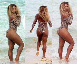 famous booty nude - Serena Williams Booty Photos Collection