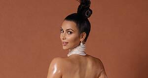 Kim Kardashian Fucking - Kim Kardashian Naked Butt Paper Magazine Cover