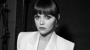 Christina Ricci Porn Facial - Christina Ricci Threatened With Lawsuit Over Refusing Sex Scene