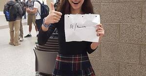 Fuck Schoolgirl School Uniform Porn Gif - Fuck my shit up fam : r/RoastMe