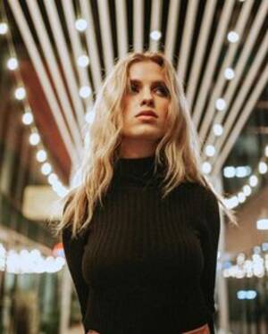 Barbara Dunkelman Sexy - 29 Barbara Dunkelman ideas | barbara, rooster teeth, rwby