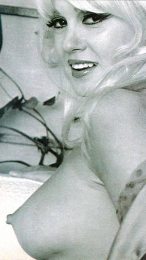 Mamie Van Doren Porn - Mamie Van Doren Nude Pics