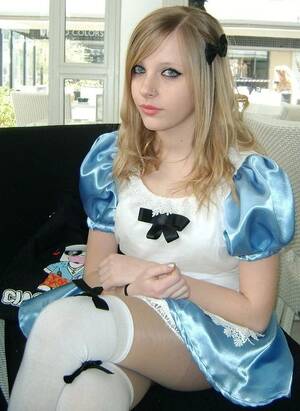 Disney Alice Cosplay Porn - Pin on Costumes