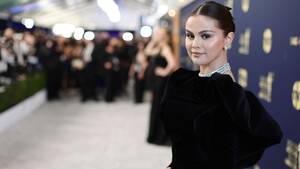 anal dildo selena gomez - Selena Gomez says she's stayed off the internet for more than four years :  r/entertainment