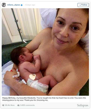 Alyssa Milano Porn Captions - Alyssa Milano Says She'll Breastfeed for How Long?! | Mom.com