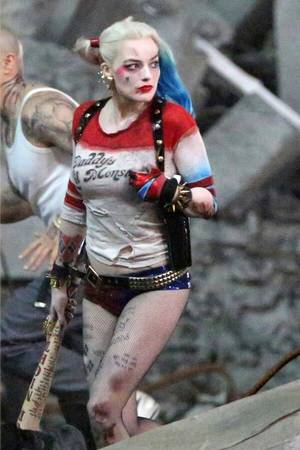 Margot Robbie Suicide Squad Porn - More Set Photos of Joker & Harley Quinn from Suicide Squad Surface - Yahoo  Games