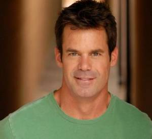 Modern Family Gay Porn - Out actor Tuc Watkins has hard time laughing at â€œModern Familyâ€ gay couple  Cam and Mitch