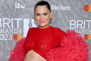 Mandy Moore Porn Shorts - Jessie J Welcomes First Baby After Pregnancy Loss: 'Flying in Love'