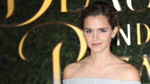 Emma Watson Porn Caption Teacher - Sexual deepfake ads using Emma Watson's face ran on Facebook, Instagram