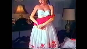 Ball Gown Striptease Porn - Vintage striptease 2 - XVIDEOS.COM