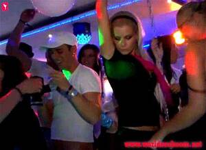 club party blowjob - Watch Porn party in nightclub part2 - Blowjob, Brunette, Groupsex Porn -  SpankBang