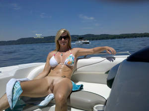 Boat Amateur Wife - Pic #8 Nude Wife: *SP Another Day On The Boat