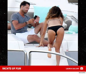 brooke burke having anal sex - Brooke Burke Does Yoga, Husband David Charvet Takes Pics