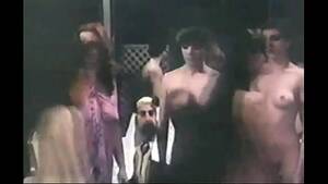 Muslim Harem Porn - cdn77-pic.xvideos-cdn.com/videos/thumbs169lll/c9/5...