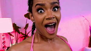 black chick anal screaming - Black babe screaming like there's no tomorrow - ebony porn - XVIDEOS.COM