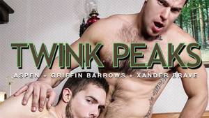 Aspen Peaks Porn - Aspen, Griffin Barrows & Xander Brave in 'Twink Peaks' Part 3 at Men.com |  WAYBIG